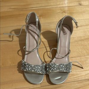 Steve Madden Silver Embellished Women's Sandals